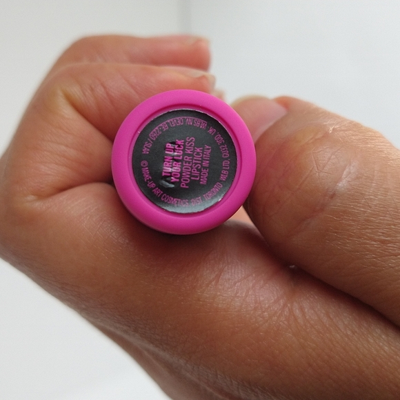 Mac moon masterpiece powder kiss lipstick - Picture 16 of 16